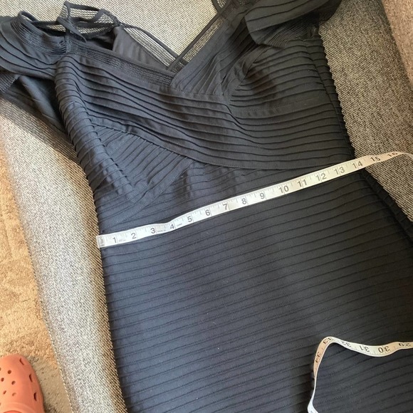 Tadashi Shoji MALIAH COLD-SHOULDER PINTUCK JERSEY DRESS - Picture 14 of 15